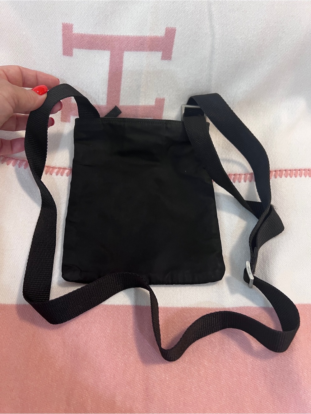 Prada🌟Black Nylon Small Crossbody Bag! Offers? - Picture 7 of 12